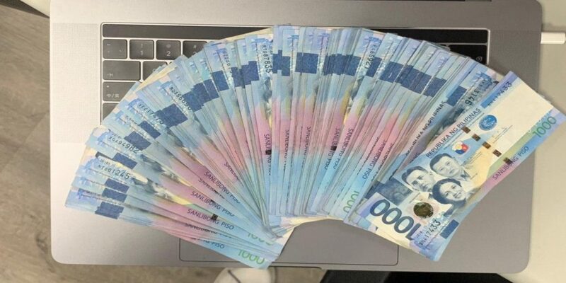 Xuất nhập khoản là làm gì và mức lương? 